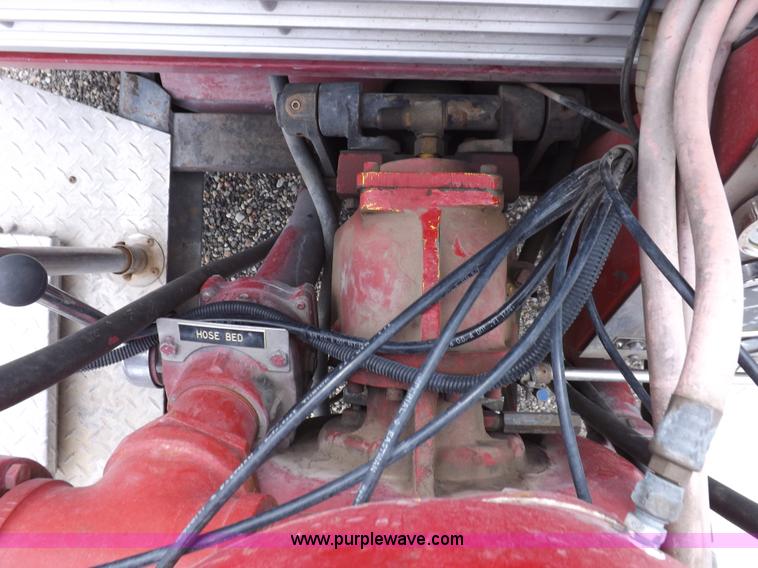 image for item H9126 1980 Ford F700 fire truck