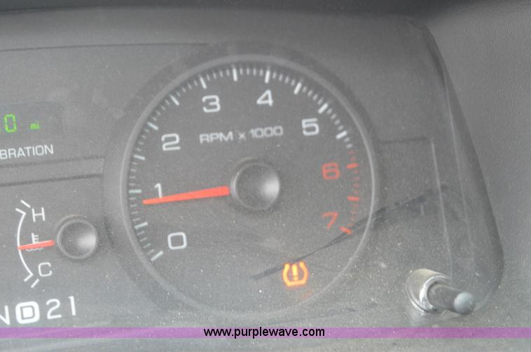 image for item I2981 2010 Ford Crown Victoria Police Interceptor