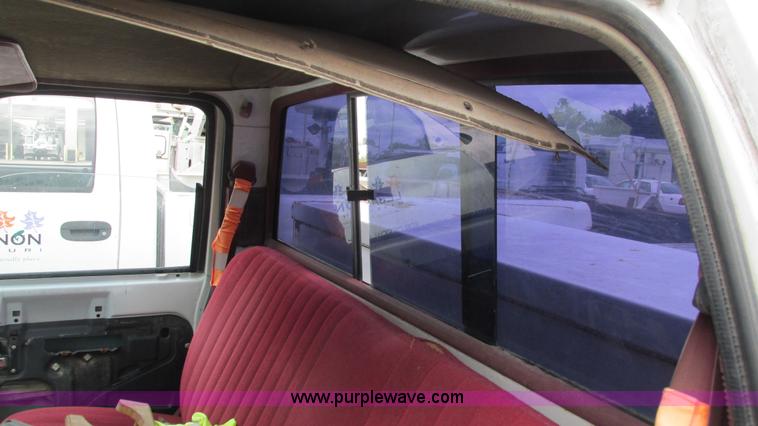 image for item I3228 1990 Chevrolet Cheyenne 1500 pickup truck