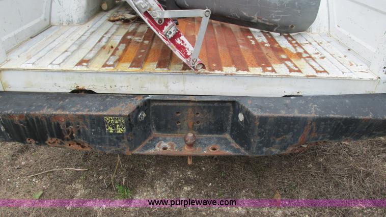 image for item I3228 1990 Chevrolet Cheyenne 1500 pickup truck