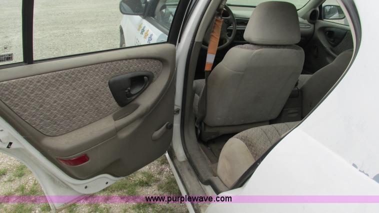 image for item I3230 2000 Chevrolet Malibu