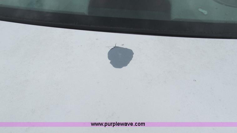 image for item I3230 2000 Chevrolet Malibu