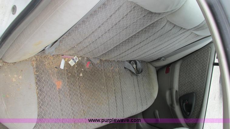 image for item I3230 2000 Chevrolet Malibu