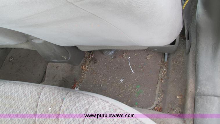 image for item I3230 2000 Chevrolet Malibu