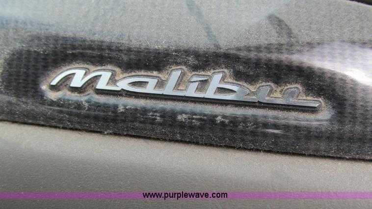 image for item I3230 2000 Chevrolet Malibu