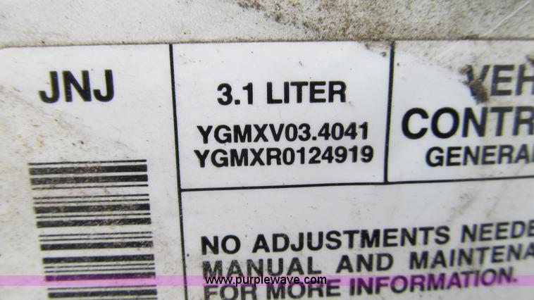 image for item I3230 2000 Chevrolet Malibu