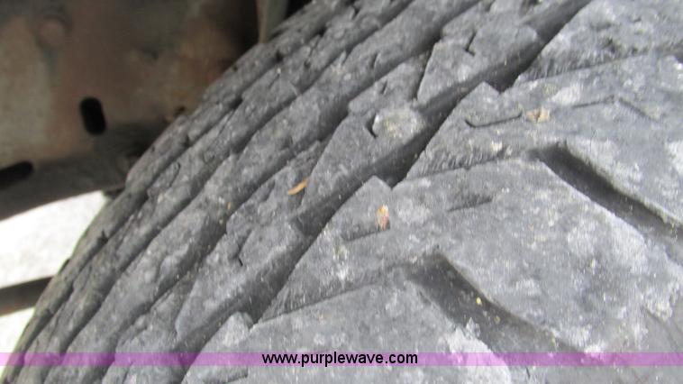 image for item I3231 1989 Ford Econoline E350 van