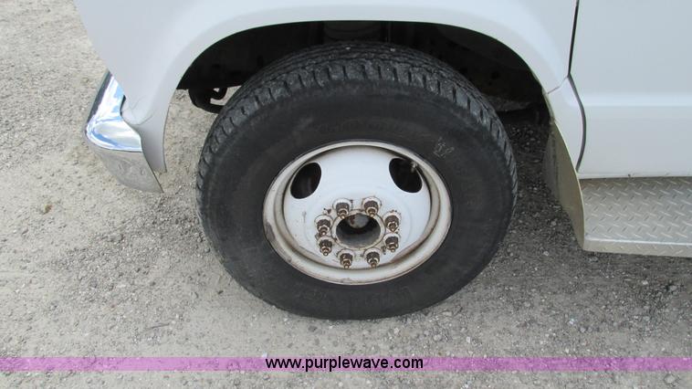 image for item I3231 1989 Ford Econoline E350 van