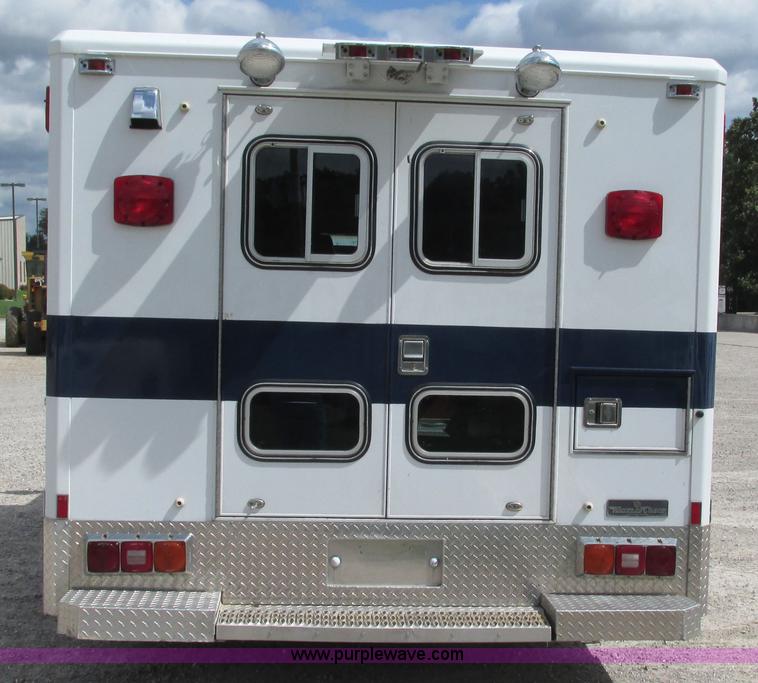 image for item I3231 1989 Ford Econoline E350 van