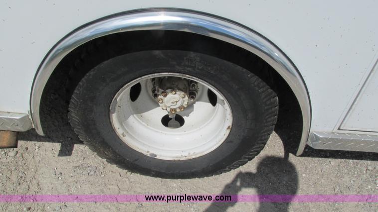 image for item I3231 1989 Ford Econoline E350 van