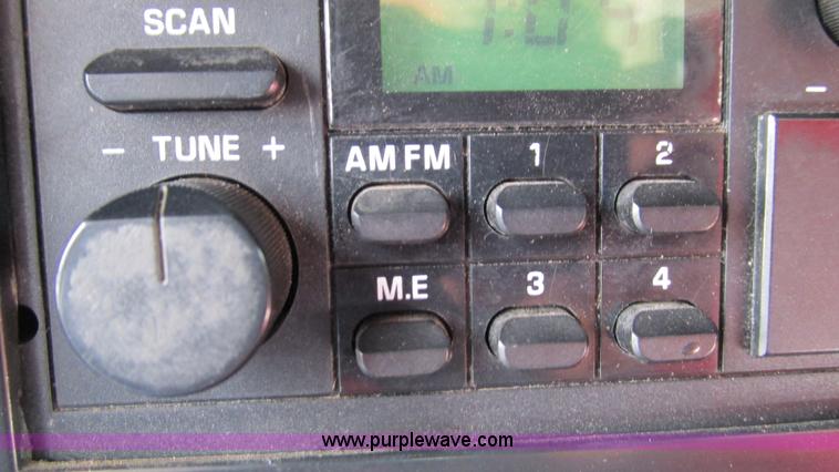 image for item I3231 1989 Ford Econoline E350 van