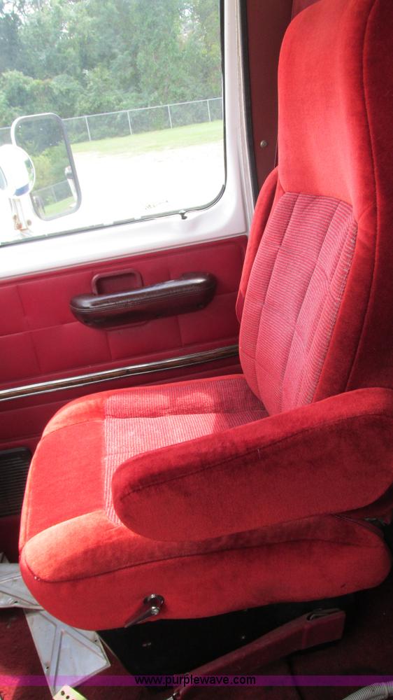 image for item I3231 1989 Ford Econoline E350 van