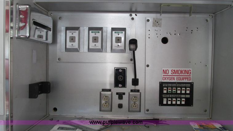 image for item I3231 1989 Ford Econoline E350 van