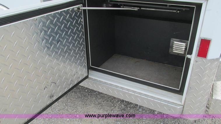 image for item I3231 1989 Ford Econoline E350 van