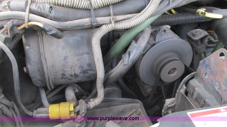 image for item I3231 1989 Ford Econoline E350 van