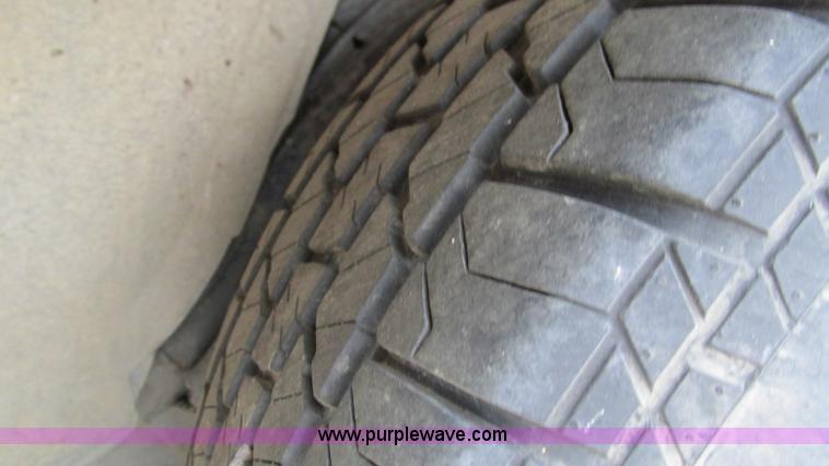 image for item I3232 2001 Ford Crown Victoria Police Interceptor