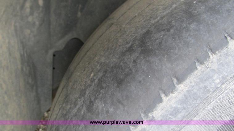 image for item I3232 2001 Ford Crown Victoria Police Interceptor