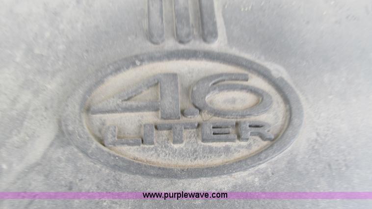 image for item I3232 2001 Ford Crown Victoria Police Interceptor