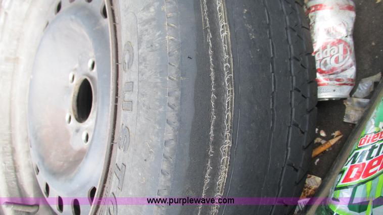 image for item I3232 2001 Ford Crown Victoria Police Interceptor