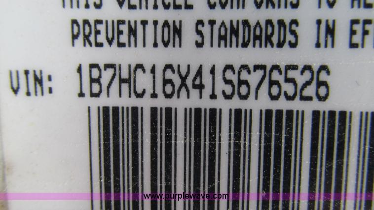 image for item I3233 2001 Dodge Ram 1500 pickup truck