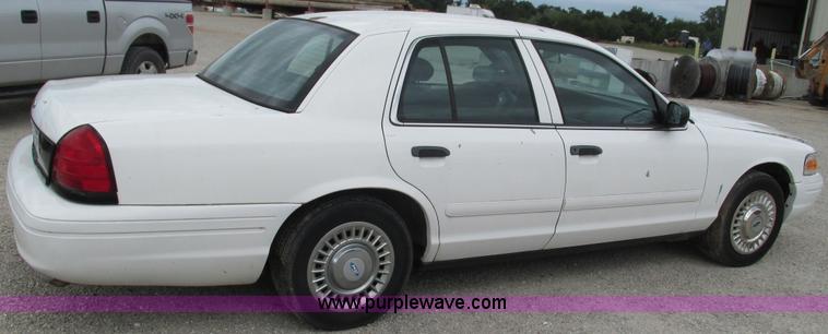 image for item I3234 2001 Ford Crown Victoria Police Interceptor