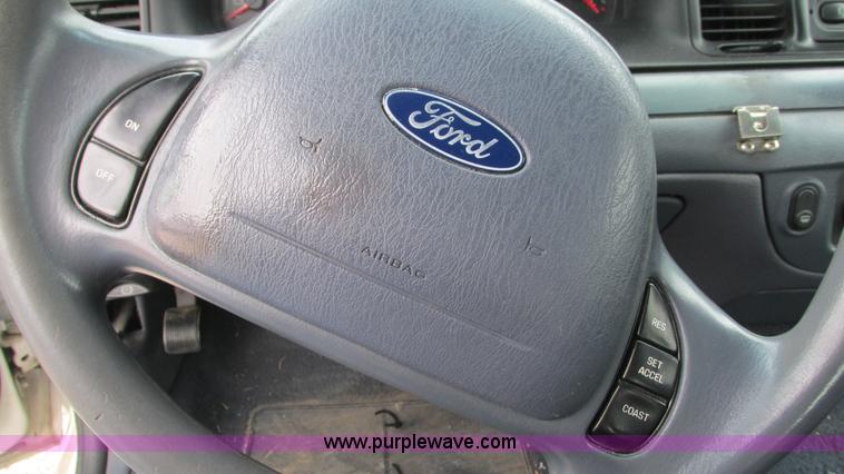 image for item I3234 2001 Ford Crown Victoria Police Interceptor