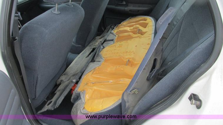 image for item I3234 2001 Ford Crown Victoria Police Interceptor