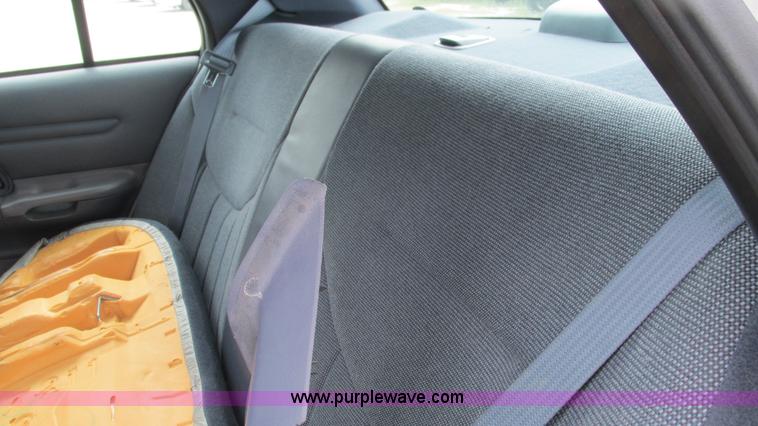 image for item I3234 2001 Ford Crown Victoria Police Interceptor