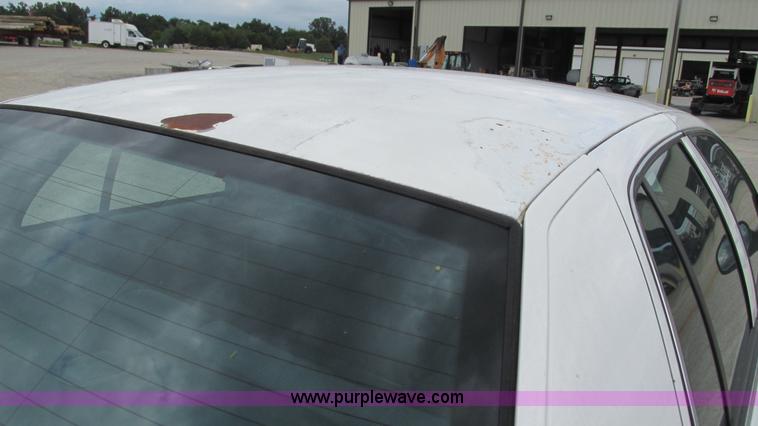 image for item I3234 2001 Ford Crown Victoria Police Interceptor