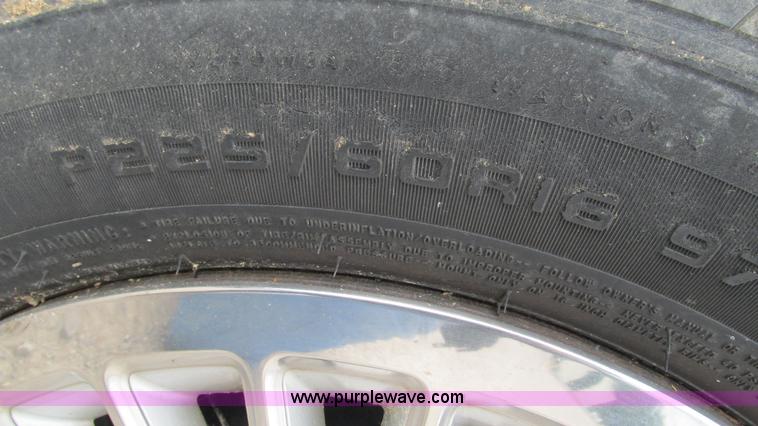 image for item I3234 2001 Ford Crown Victoria Police Interceptor