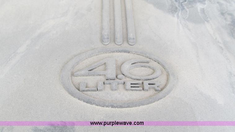 image for item I3234 2001 Ford Crown Victoria Police Interceptor