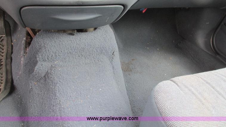 image for item I3235 2002 Ford Crown Victoria Police Interceptor