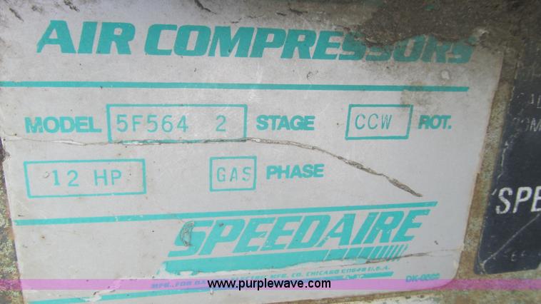 image for item I3236 2002 Chevrolet Silverado 3500 utility truck