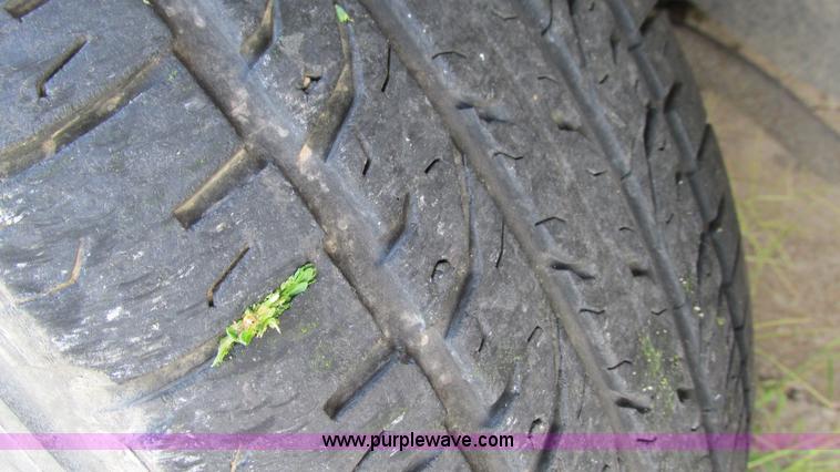 image for item I3241 1989 Chevrolet 1500 pickup truck