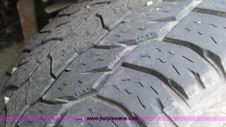 image for item I3242 2003 Mercury Mountaineer SUV