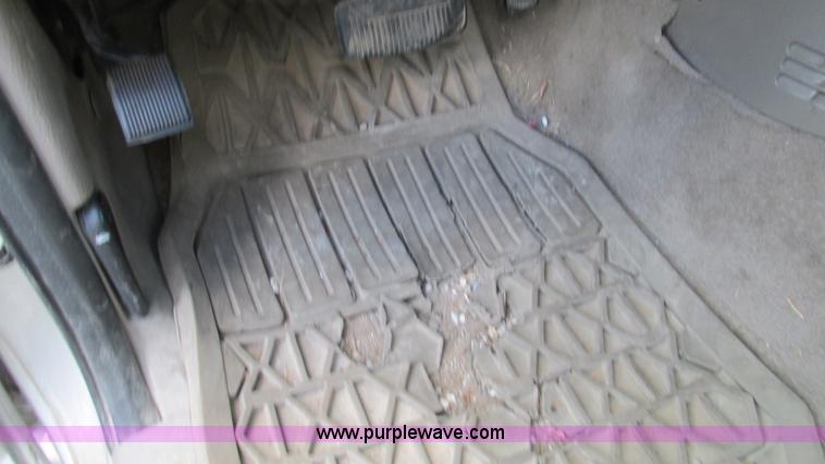 image for item I3242 2003 Mercury Mountaineer SUV