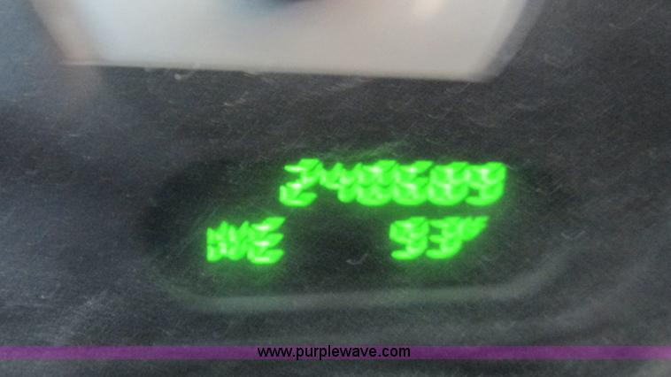 image for item I3242 2003 Mercury Mountaineer SUV