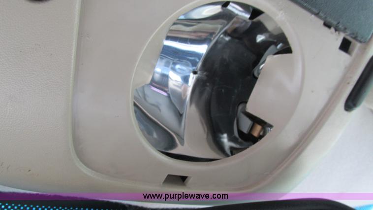 image for item I3242 2003 Mercury Mountaineer SUV