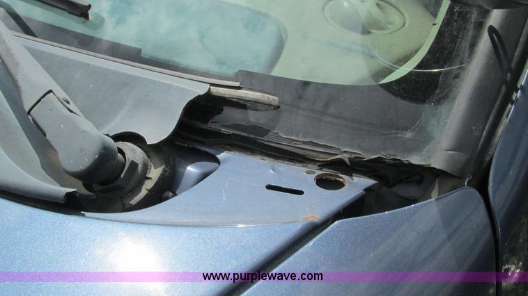 image for item I3243 2001 Mercury Mountaineer SUV