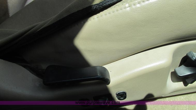 image for item I3243 2001 Mercury Mountaineer SUV