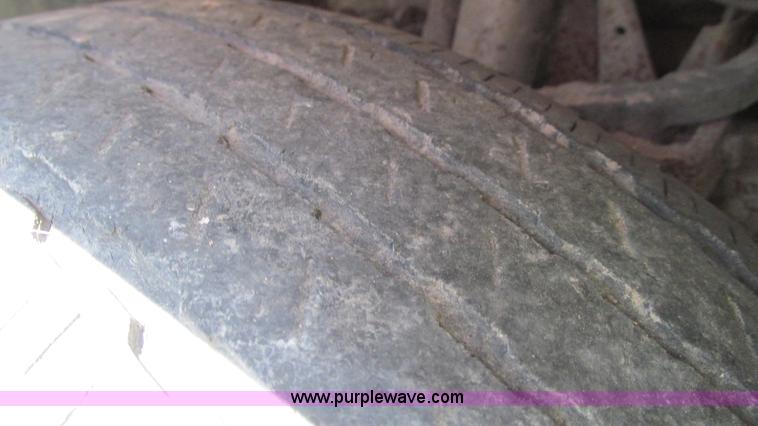 image for item I3243 2001 Mercury Mountaineer SUV