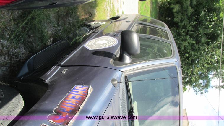 image for item I3243 2001 Mercury Mountaineer SUV