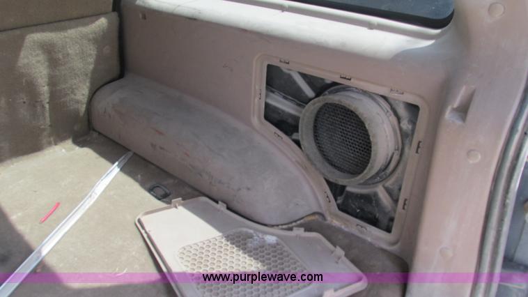 image for item I3243 2001 Mercury Mountaineer SUV