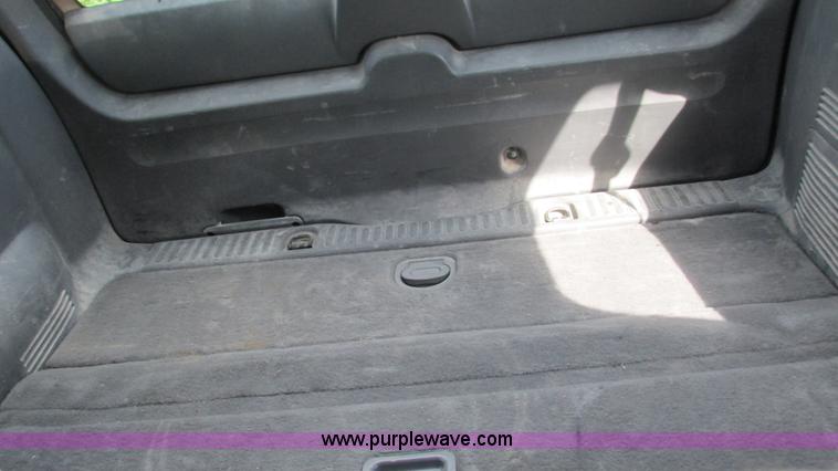 image for item I3244 2004 Ford Explorer XLT SUV