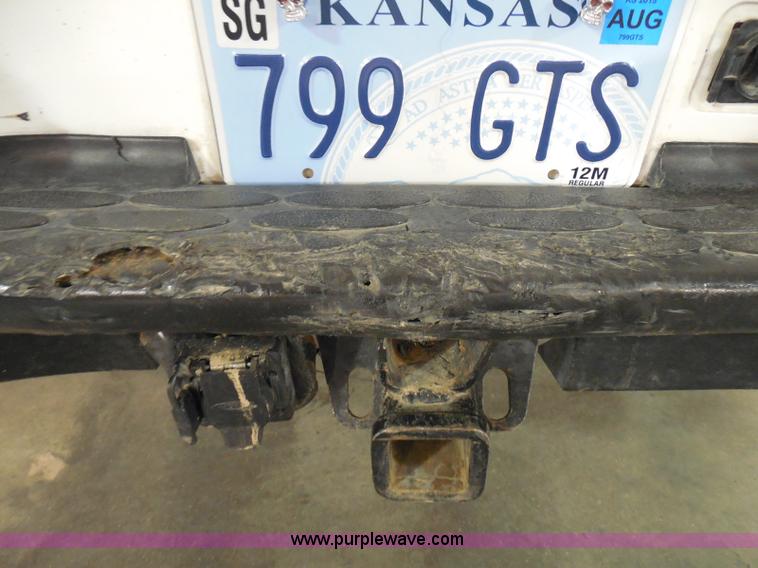 image for item I3360 2005 GMC Yukon Denali Limited Edition SUV