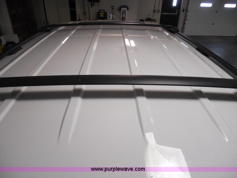 image for item I3360 2005 GMC Yukon Denali Limited Edition SUV