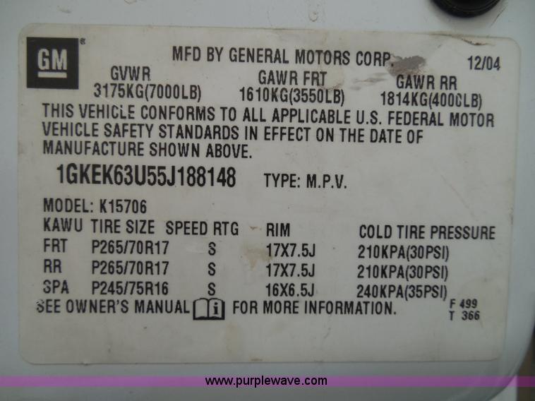 image for item I3360 2005 GMC Yukon Denali Limited Edition SUV