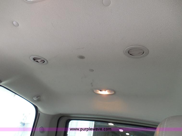 image for item I3360 2005 GMC Yukon Denali Limited Edition SUV