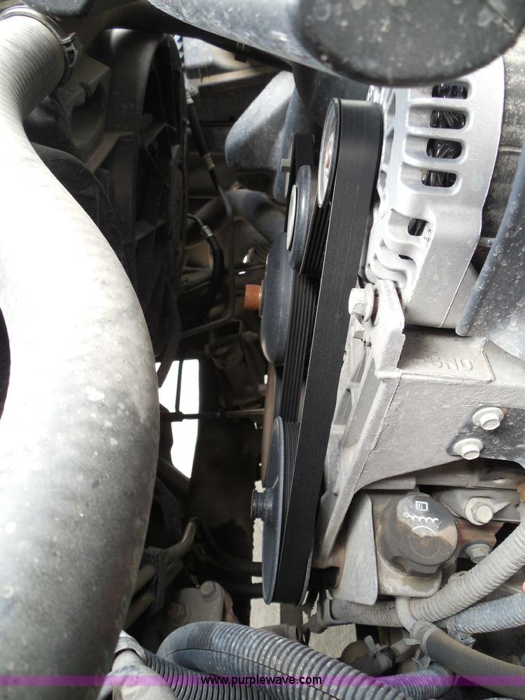 image for item I3360 2005 GMC Yukon Denali Limited Edition SUV