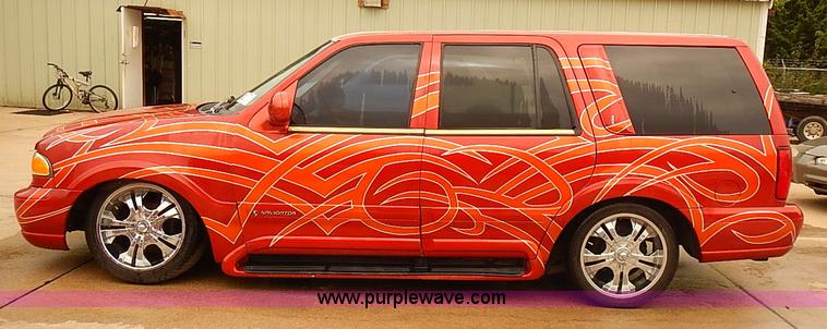 image for item I5459 1998 Lincoln Navigator SUV